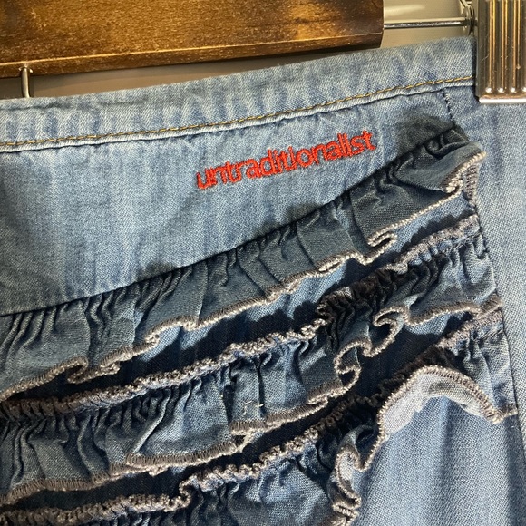 Anthropologie Odd Molly Crisscross Ruffle Jean Mini Skirt Back Zip Size 2; CUTE! - Picture 11 of 16